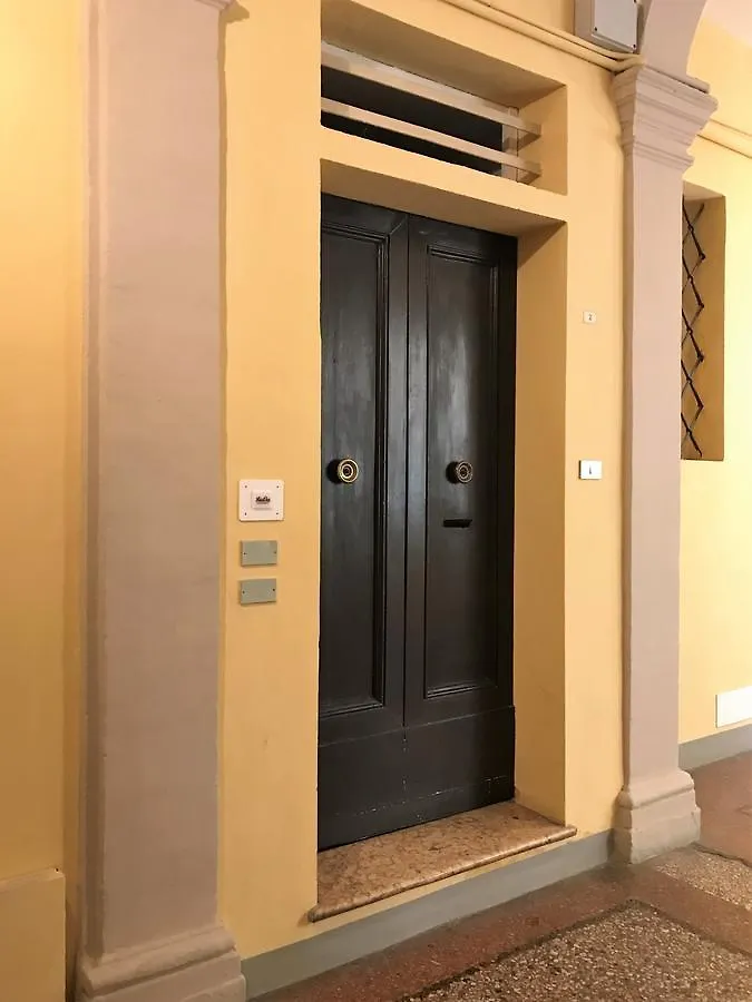 Miavia Apartments - San Martino Μπολόνια 0*,